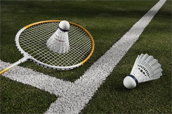 Badminton